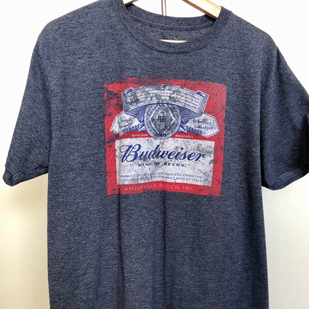 LARGE MEN’s vintage style Budweiser tee